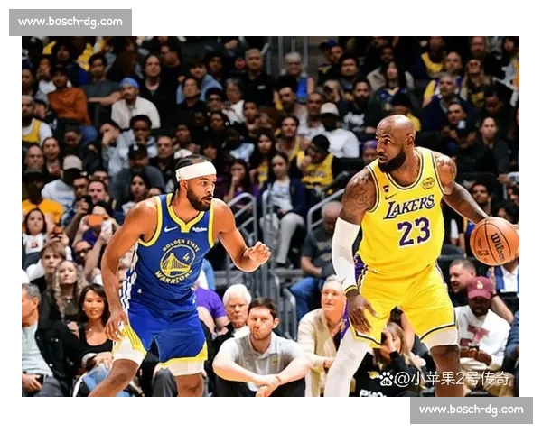 詹姆斯巅峰对决经典瞬间回顾 NBA传奇比赛全记录
